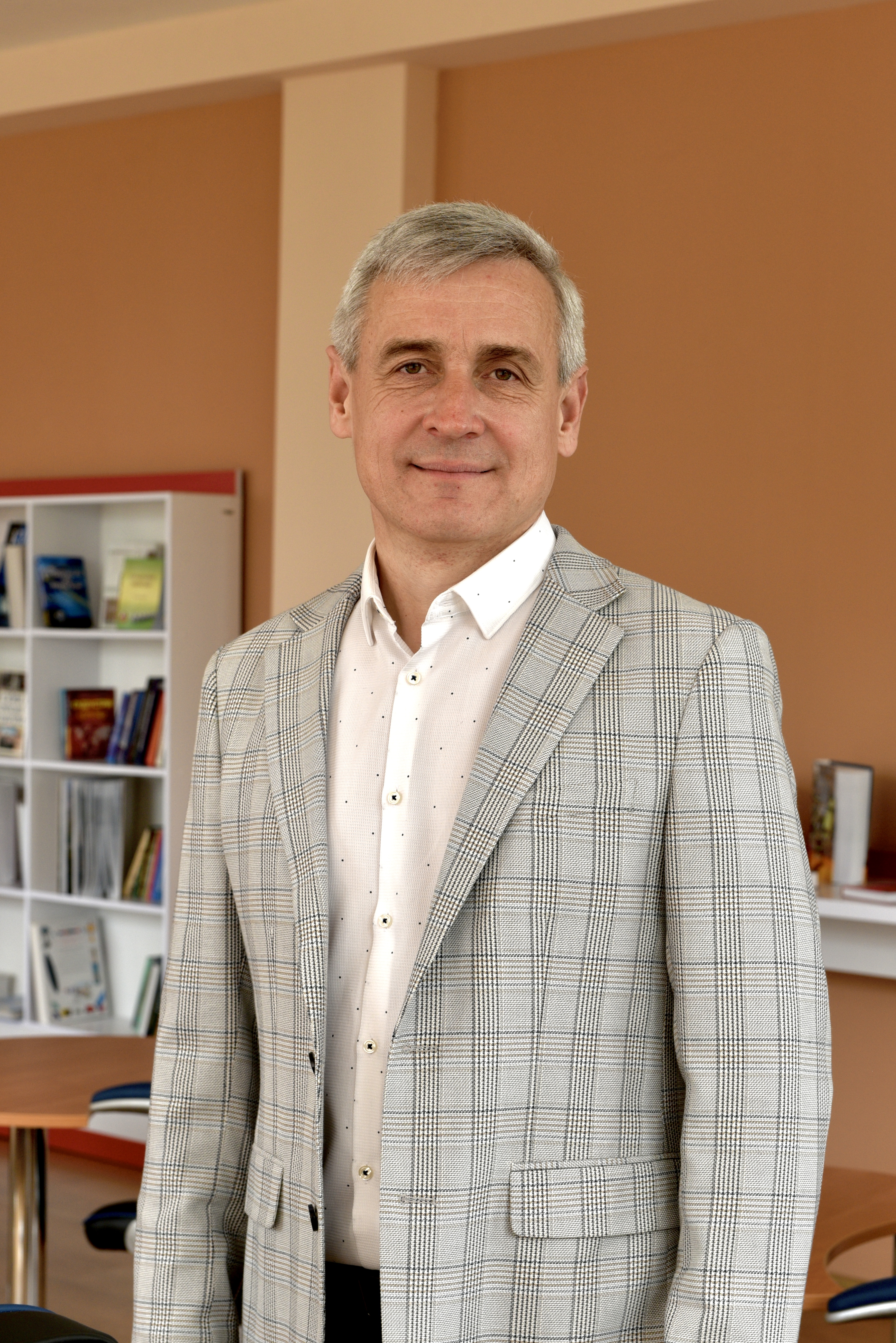 Уманців Юрій Миколайович